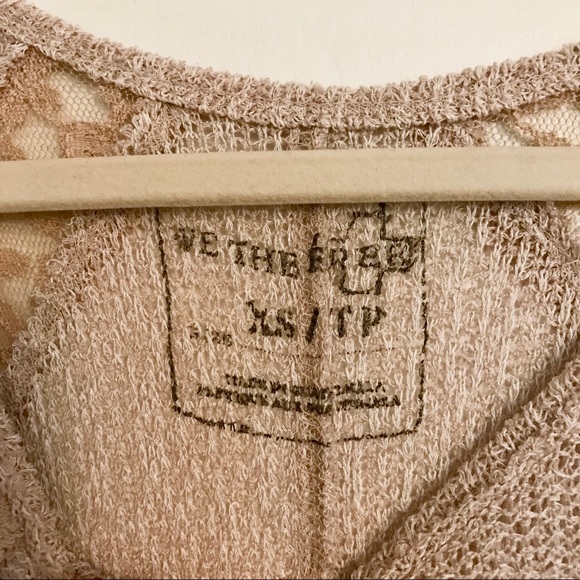 Free People Flying V Hacci sweater- EUC - Picture 7 of 8